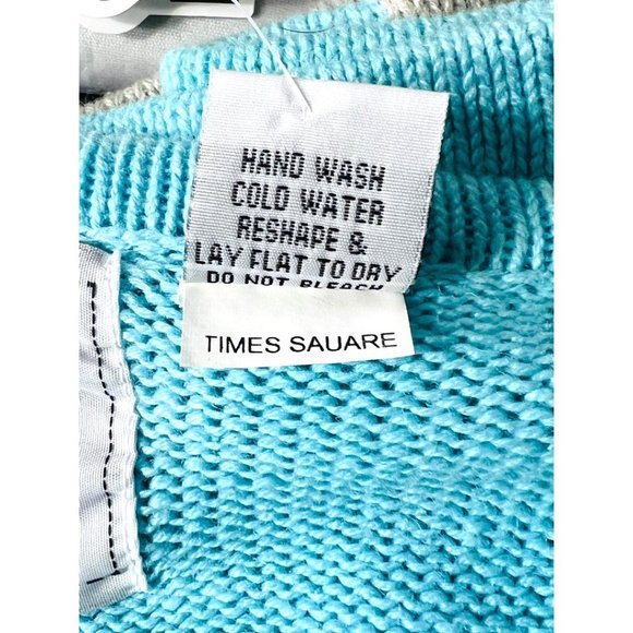 Storybook Knits New York Theme Button Up Sweater NWT Size M - Picture 10 of 13